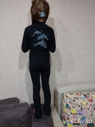 Тренировочный костюм для фигурного катания