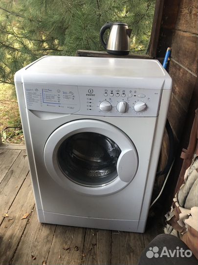 Стиральная машина indesit