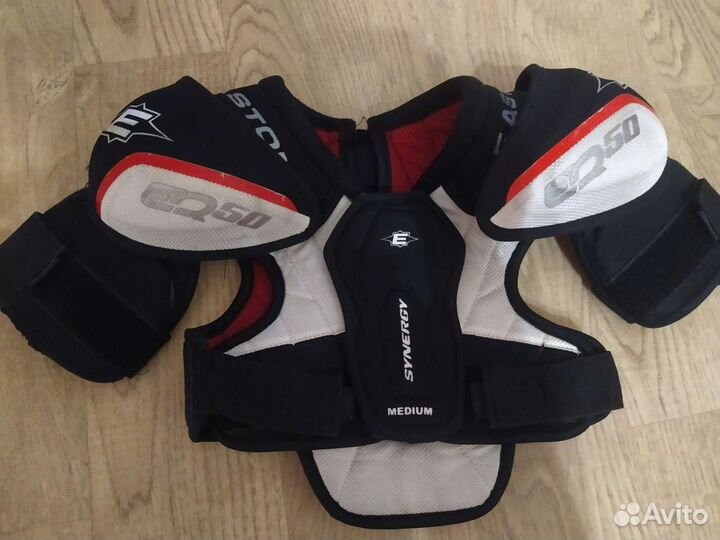 Нагрудник хоккейный easton yth m