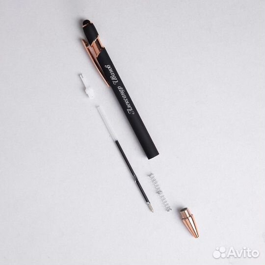 Именная ручка-стилус в подарочном футляре