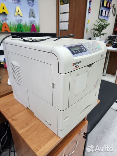 Принтер цветной kyocera Mita FS c5016n