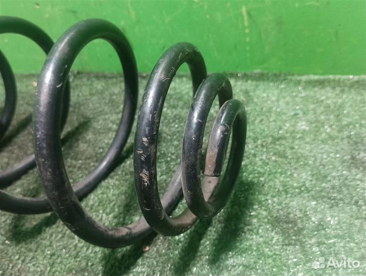 Пружина задней подвески Opel astra H 2009