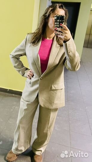 Брючный костюм женский