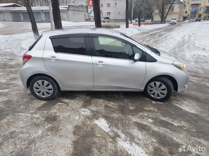 Toyota Vitz 1.0 CVT, 2012, 131 300 км