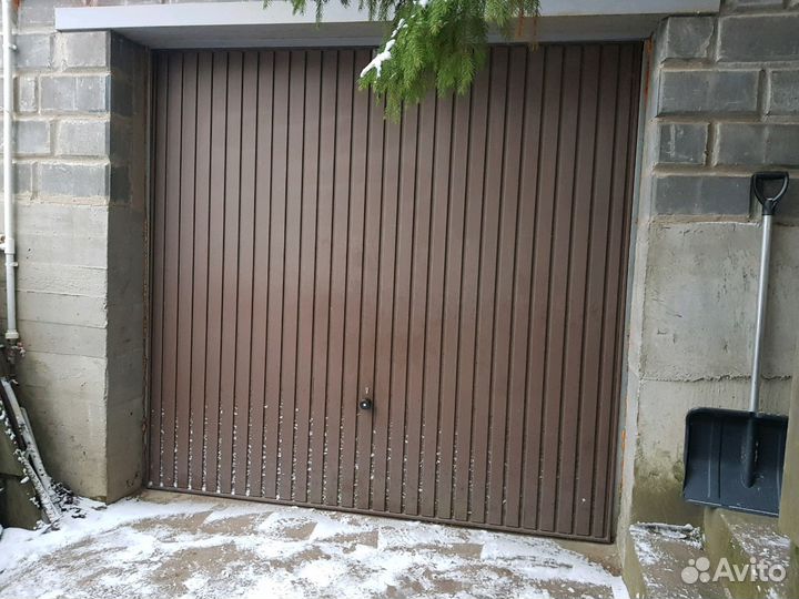 Ворота подъемные