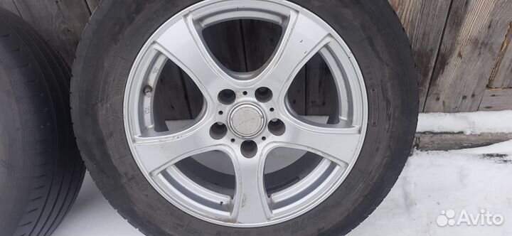 Литые диски Violento R16 Вылет ET 33