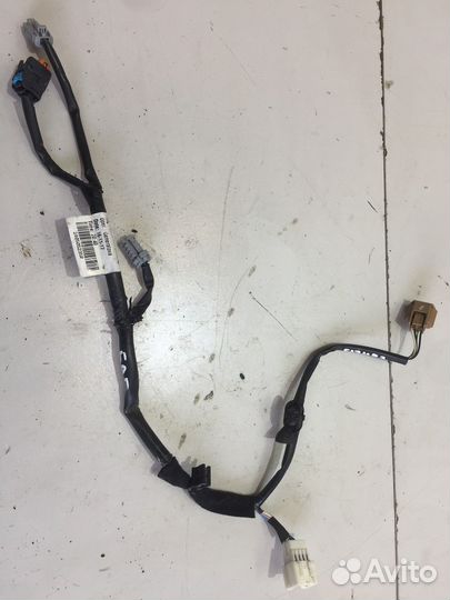 Электропроводка багажника (Renault Captur)