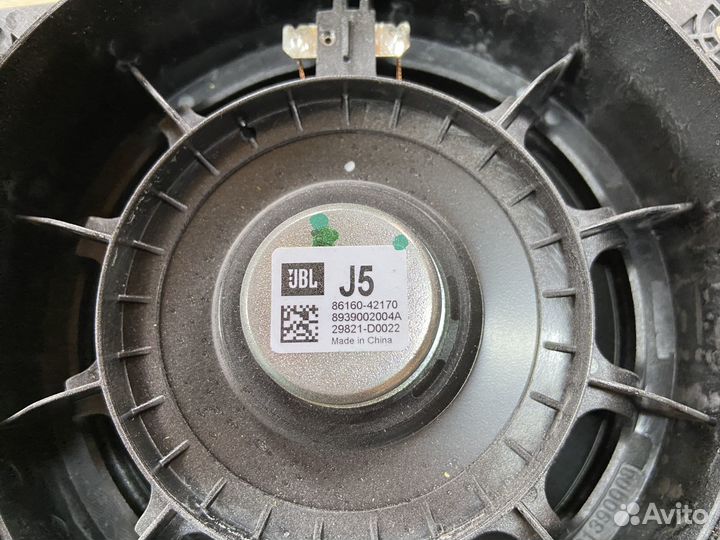 Колонка музыкальная JBL Toyota Camry 75