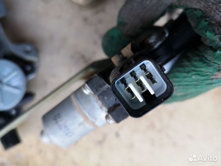 Стеклоподъемник для Mitsubishi Lancer 10