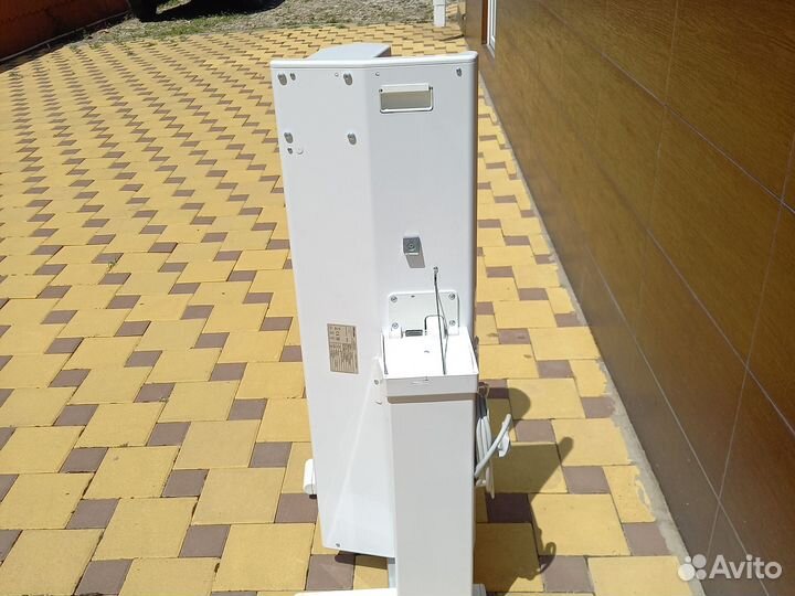 Гладильная машина Miele b 995 d