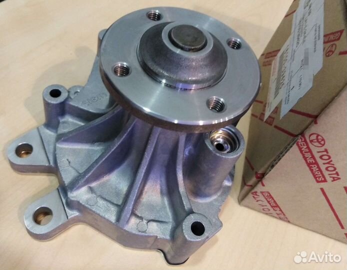 Помпа Hiace 200, 212, 223