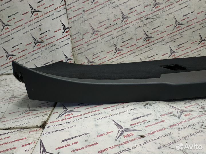 Обшивка крышки багажника w212 Mercedes универсал