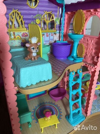 Энчантималс Игровой набор «Домик Донессы Оленни»