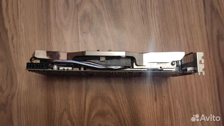 Видеокарта GigaByte GV-R6870C-1GD