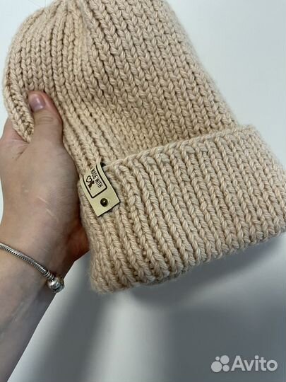 Шапка женская вязаная ручная работа