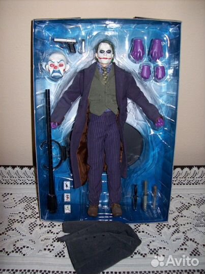 DC Comics Batman Dark Knight - The Joker 1:6