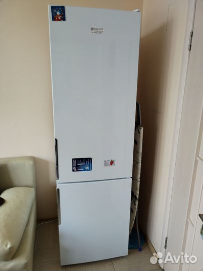Холодильник бу hotpoint ariston