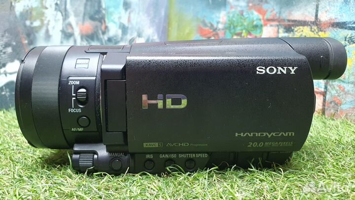 Видеокамера Sony HDR-CX900E