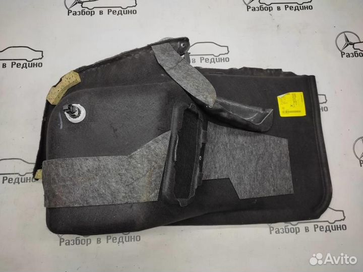 Обшивка багажника w222 S-class 656.929 2018