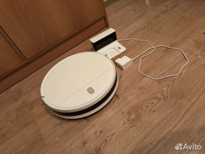 Робот пылесос xiaomi mi robot vacuum mop essential