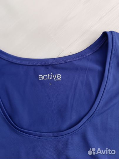 Спортивная майка размер 42