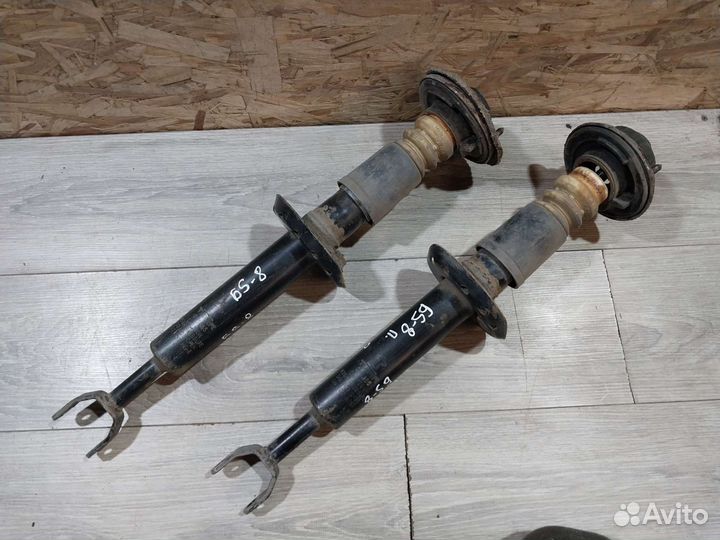 Амортизаторы передние Volkswagen Passat B5 Audi A4