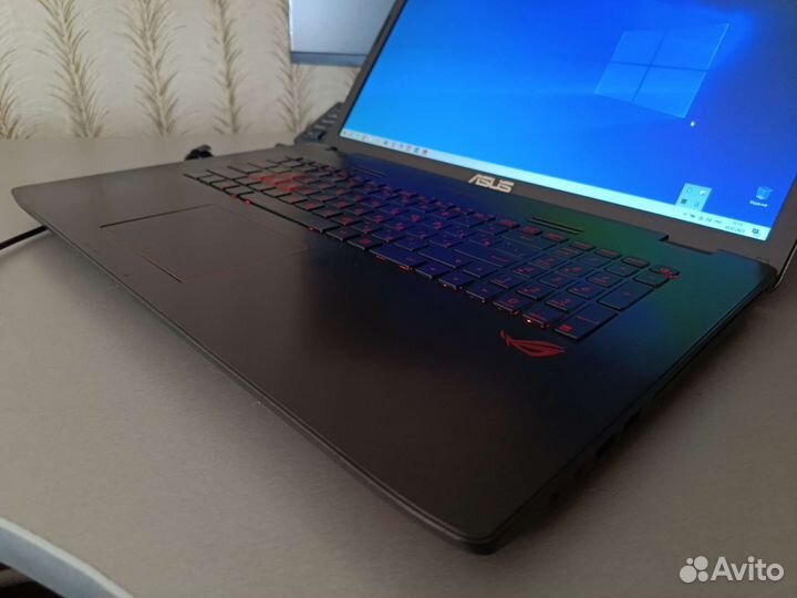 Asus ROG: 17.3 Fhd, i7-6700, Gtx960, 16gb, ssd+hdd