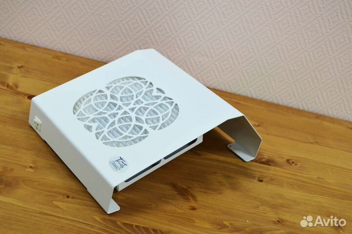 Маникюрный пылесос с фильтром Trinity MaxAir