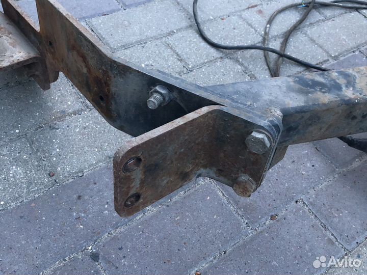 Фаркоп на KIA sorento 1