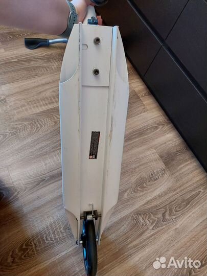 Самокат TechTeam Tracker 200