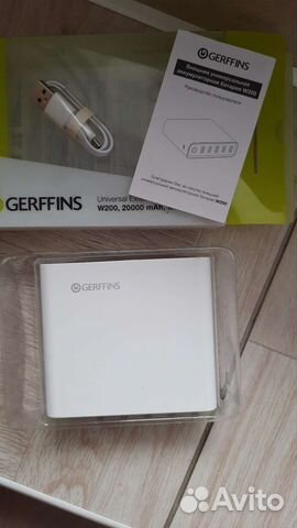 Внешняя универсальная аккумуляторная батарея