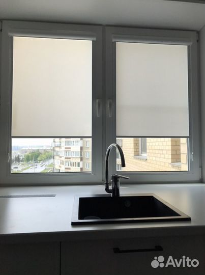 Жалюзи и рулонные шторы на окна