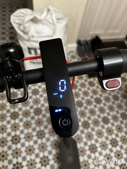 Электросамокат Xiaomi m365 pro