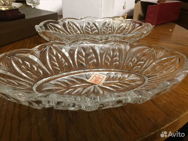 Блюдо хрустальное, 2 шт