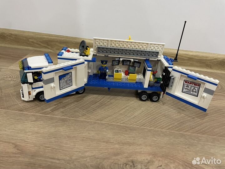 Набор Lego City 60044