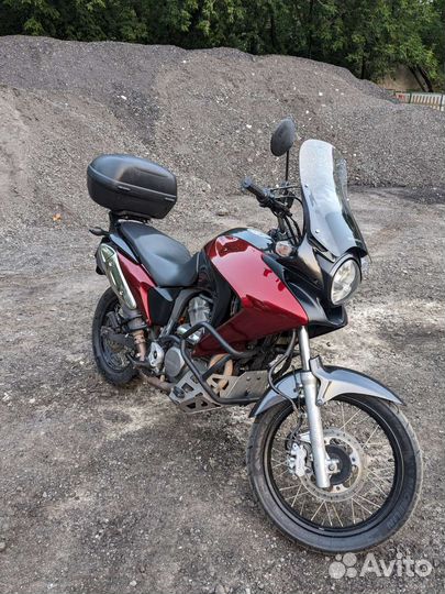 Honda Transalp xl700v