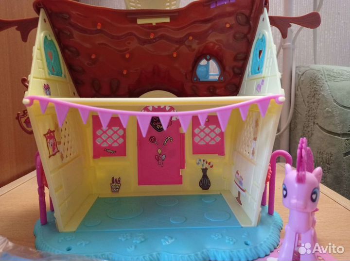 My Little Pony Pop pony Sugarcube Corner