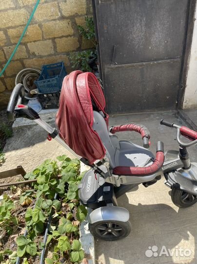 Прогулочная коляска