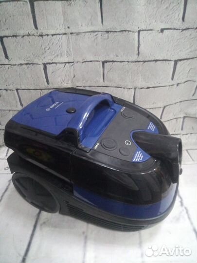 Пылесос моющий Bosch BWD41700 (в рассрочку)