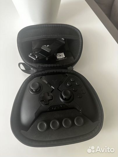 Игровой джостик flydigi apex 2