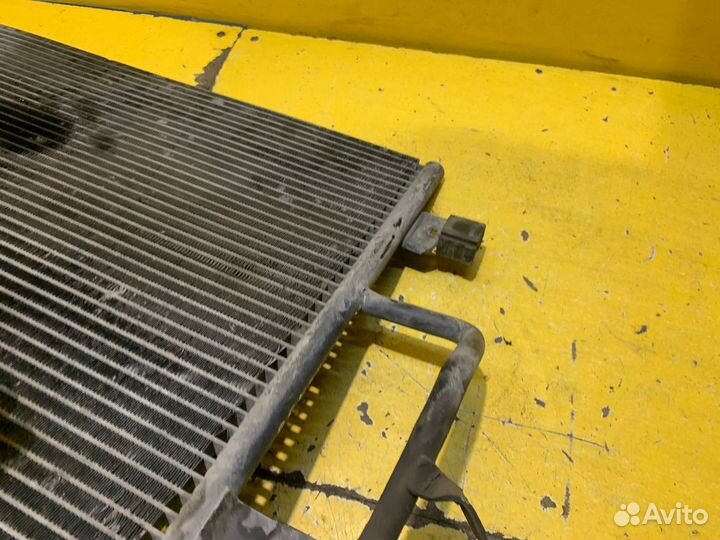 Радиатор кондиционера Volkswagen Passat 2000-2005