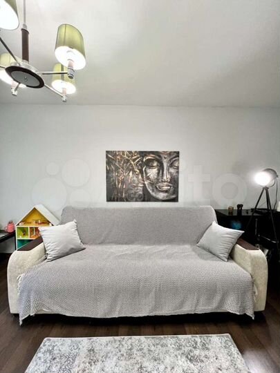 2-к. квартира, 50 м², 4/9 эт.