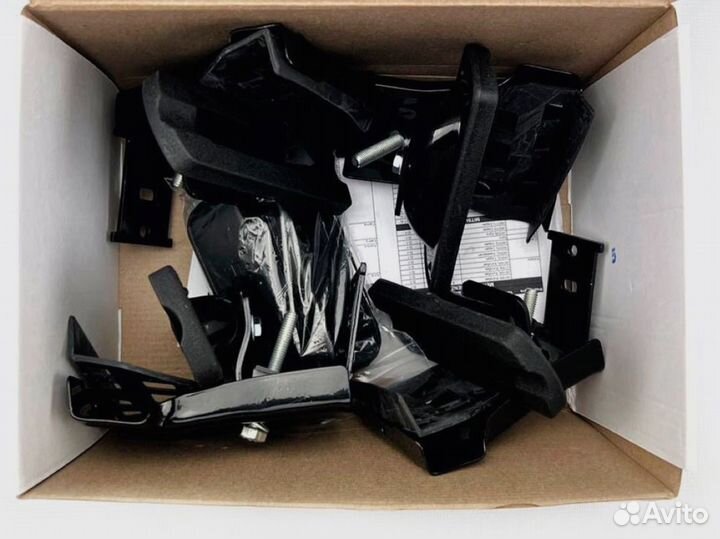 Рейлинги на крышу nissan tiida c11