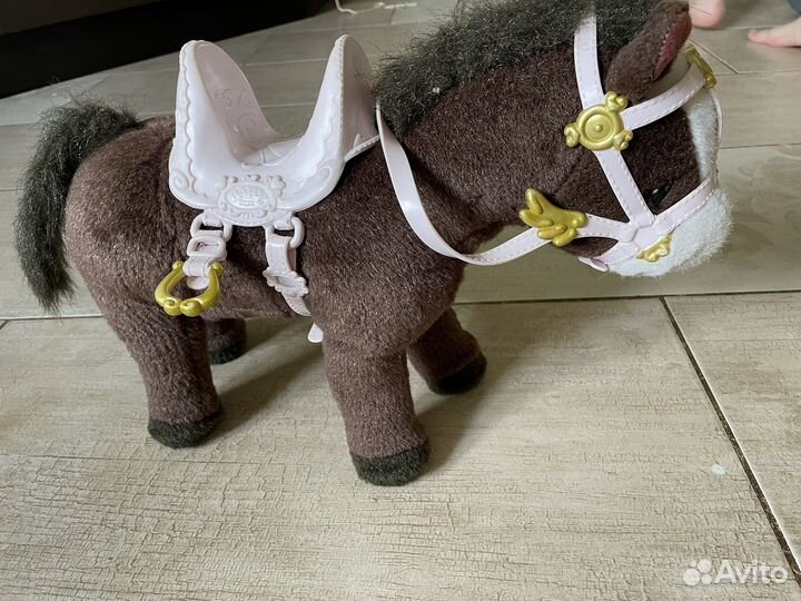 Лошадь baby born