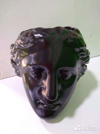 Кашпо, статуя бюст