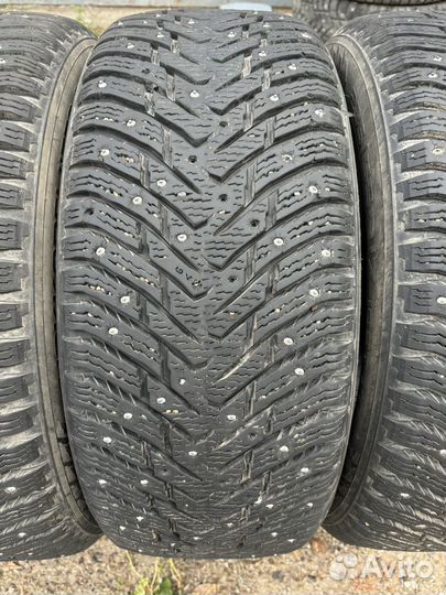 Nokian Tyres Hakkapeliitta 8 235/55 R17 103T