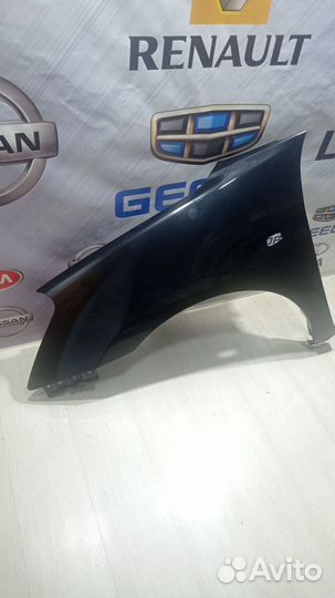 Крыло переднее Nissan almera G15 Лев