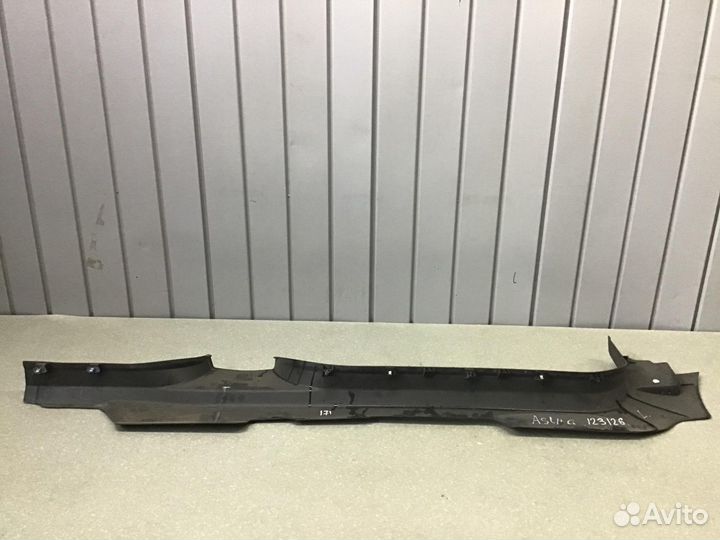 Накладка порога (внутренняя) Opel Astra H Family 2