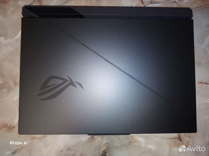 Asus ROG 16