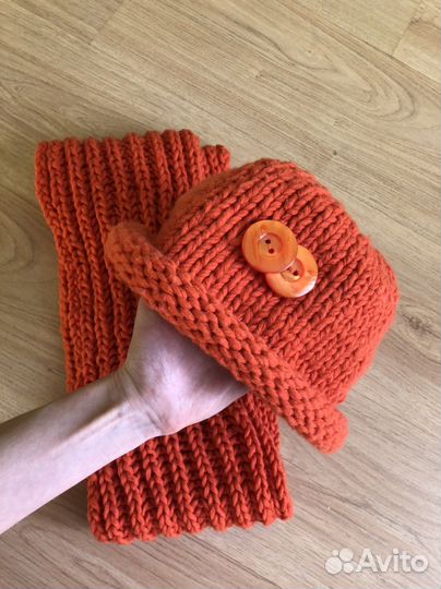 Комплект шапка и шарф женский